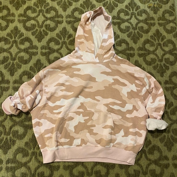 VS PINK fleece pullover in Pink camo NWT - Picture 7 of 12